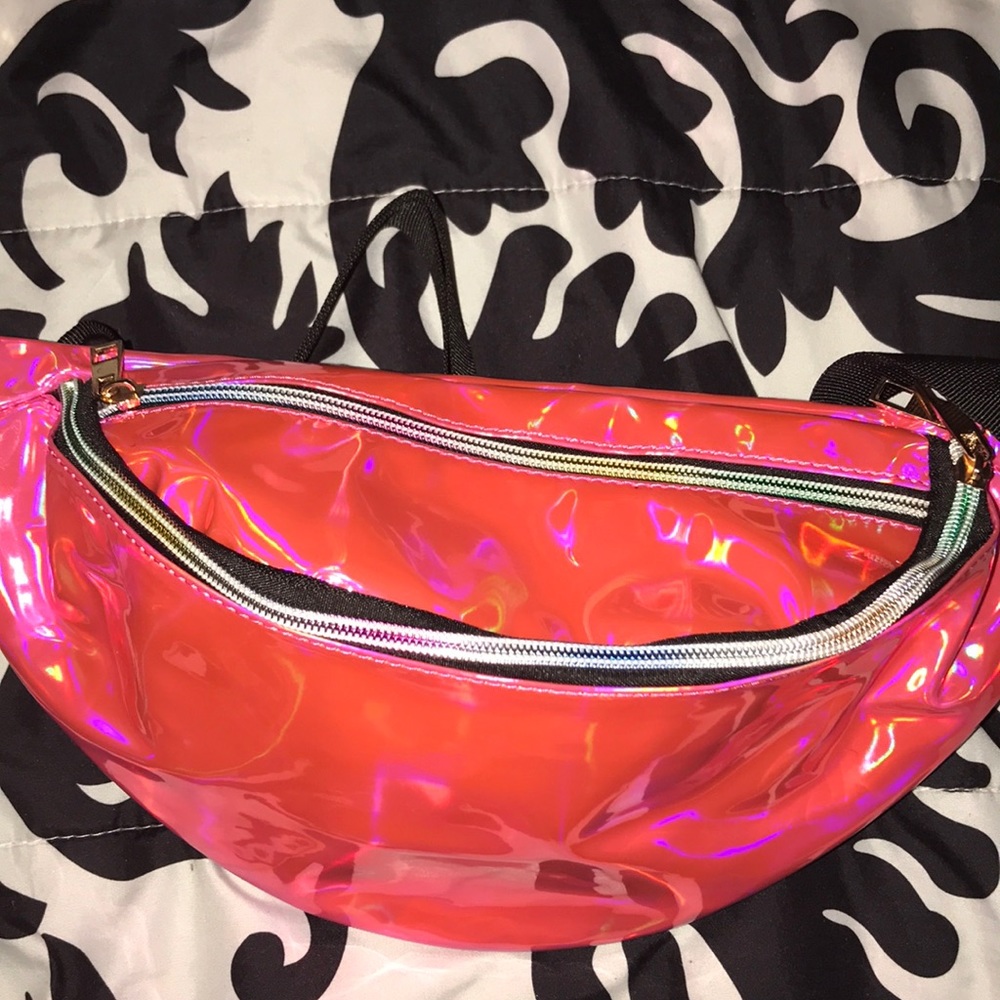 Holographic Fairy Fanny Pack 🧚🏾‍♂️🧚‍♀️